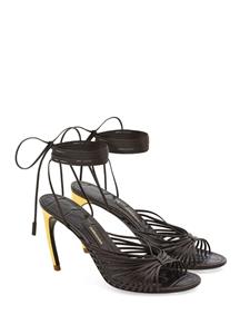 Ferragamo Sandalen met gebogen hak - Bruin