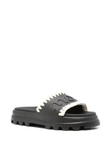 Mou logo-embossed slides - Zwart