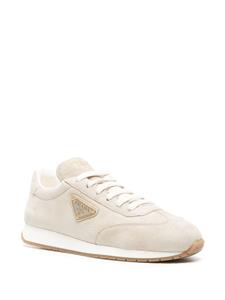 Prada triangle-logo suede sneakers - Grijs