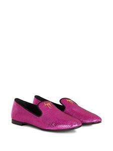 Giuseppe Zanotti Loafers met slangenhuid-effect - Roze