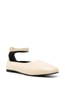 Manu Atelier Manu leather ballerina shoes - Beige