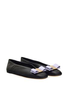 Ferragamo Vara leren ballerina's - Zwart