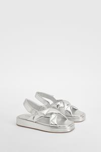 Boohoo Gewatteerde Gekruiste Sandalen Met Stiksels, Silver