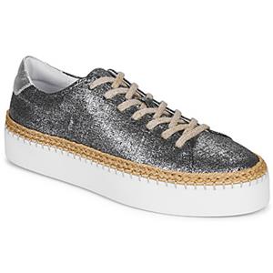 Pataugas Lage Sneakers  SELLA/T