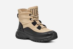 UGG Yose Puffer-veterlaars in Brown  Wol/Rubber/Fleece