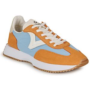 Victoria Lage Sneakers  COSMOS