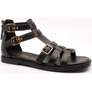 Carmela Sandalen  -