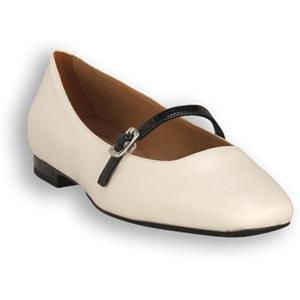 Frau Ballerina's  DAINO CACAO