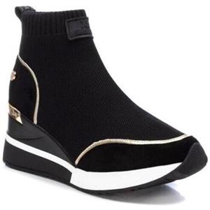 XTI Sneakers  140054