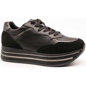 IMAC Sneakers  -