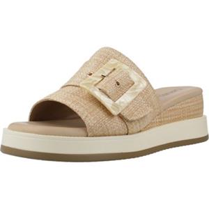 Carmela Sandalen  162228C