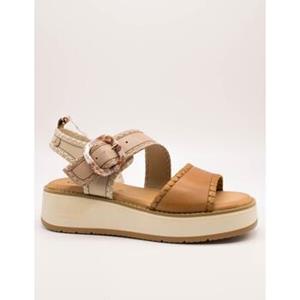 Carmela Sandalen  -
