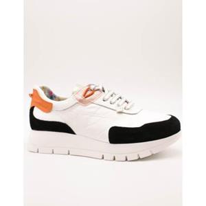Jose Saenz Sneakers  -