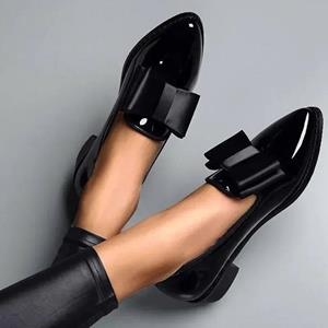 GtimeShoes Nieuwe dames loafers met strikversiering, puntige neus, platte schoenen voor dames, lakleer, ondiepe mond, forensenschoenen voor dagelijks gebruik, casual schoenen 35 wijnrode kleur