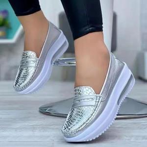 GtimeShoes Luxe Designer Dames Mode Loafers Ademende Slip-On Gevulkaniseerde Schoenen Casual Wedgesleekte Lichtgewicht Dames Sneakers 35 goud