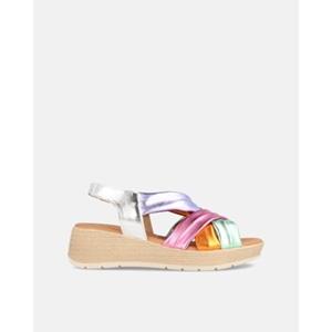 Marila Sandalen  AIRES