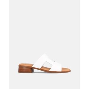 Marila Sandalen  FARGO