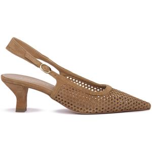 Priv Lab Pumps  CAMEL LES AUTRES