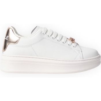 GaËlle Paris Sneakers  GACAW01302MTFI0014 OR01