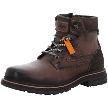 Dockers by Gerli Laarzen  -