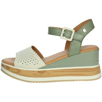 Carmela Sandalen  160531