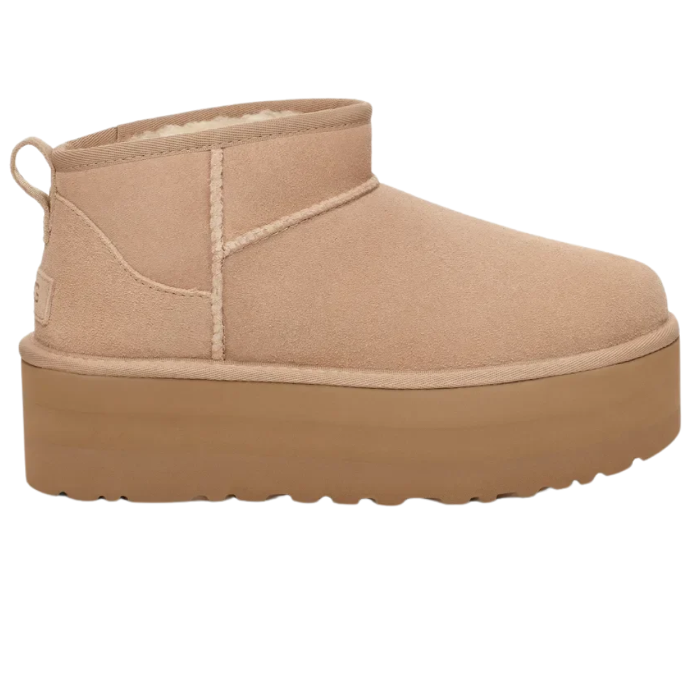 UGG Winterlaarzen Classic Ultra Mini Platform Plateaboots, instaplaarzen met plateausool