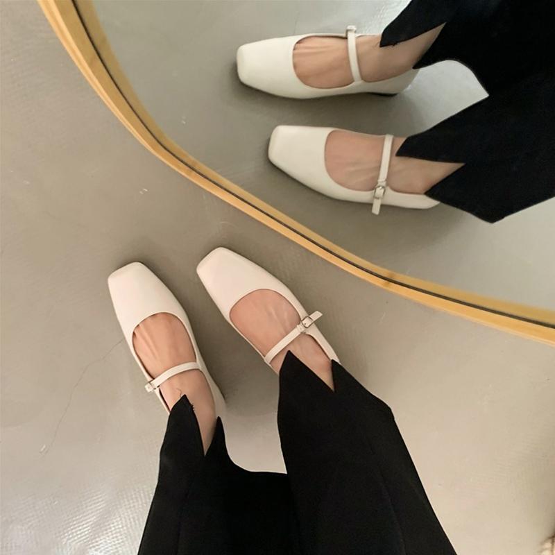 Hawayi Antumn Square Toe Balletschoenen Mode Lage Hak Mary Jane Schoenen Casaul Zilveren Ondiepe Gesp Zachte Zool Schoenen 38 beige