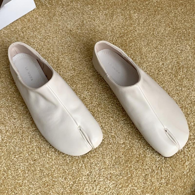 Tread Tribe Mode Nieuwe Ninja Split Toe Dames Flats Tabi Schoenen Ondiepe Luie Slip-On Slingback Mules Varkenshoef Schoenen Dames Loafers Chaussure Femme 39 gebroken witte kleur