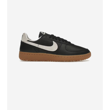 Nike Lage Sneakers  Field General '82 SP Black Sail Gum