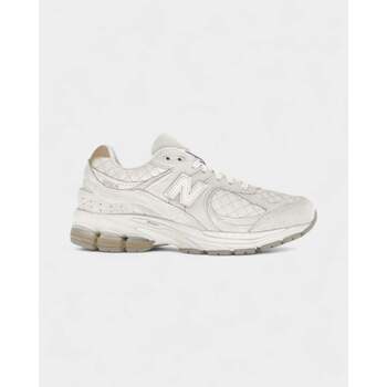 New Balance Lage Sneakers  2002R Quilted White