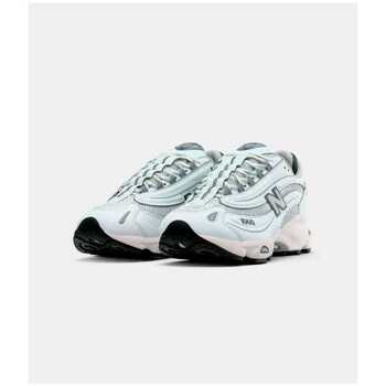 New Balance Lage Sneakers  -