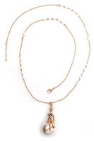 COLLEZIONE ALESSANDRO Lange Kette »Maila«, Frau mit Perlenkette