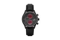 Gant Gunmetal kijkt naar herenman