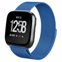 Strap-it Fitbit Versa Milanese band (blauw)