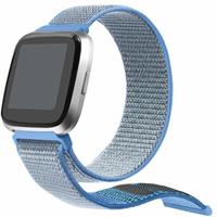 Strap-it Fitbit Versa nylon bandje (blauw)