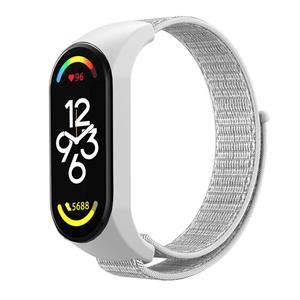 Strap-it Xiaomi Mi Band 7 nylon bandje (zeeschelp)