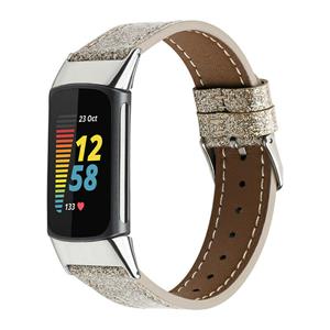 Strap-it Fitbit Charge 5 leren bandje (goud)