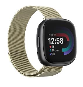 Strap-it Fitbit Versa 4 Milanese band (licht goud)