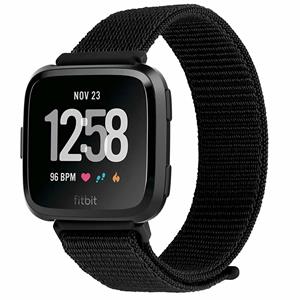 Strap-it Fitbit Versa nylon bandje (zwart)