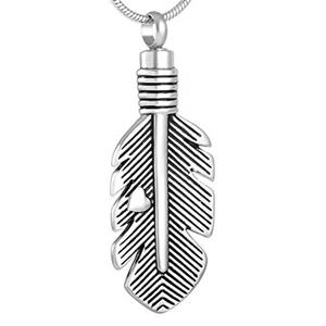 Urnwebshop RVS Ashanger Veer met Hartje, inclusief Slangencollier