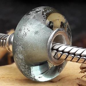 Gedenkartikelen Bedel van massief glas met deeltjes crematie-as: Grijs