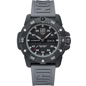 Luminox master carbon seal automatic