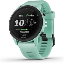 Garmin Forerunner 745 groen met een pastelgroene siliconen polsband - refurbished