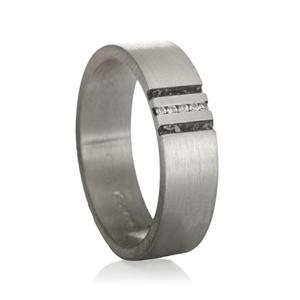 Gedenk Idee Memorialshop Ring in zilver met open askamer en 5x zirkonia