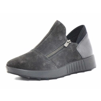 Sneakers laag