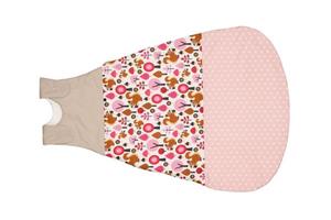 ULLENBOOM Babyschlafsack »Baby Sommer-Schlafsack 80/86 (10 bis 18 Monate) Sand Eichhörnchen (Made in EU)«, Mitwachsender Schlafsack für Sommer