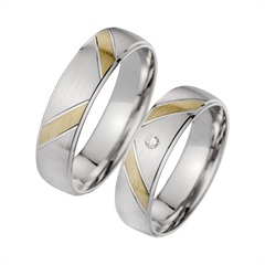 Unique Trouwringen Geel En Witgoud Met Diamant Breedte 5,5 mm