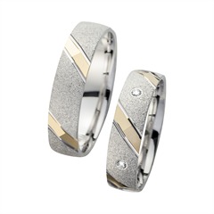 Unique Trouwringen Geel En Witgoud Met Diamanten Breedte 5 mm