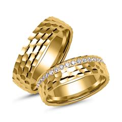 Unique Trouwringen in goud met 36 diamanten