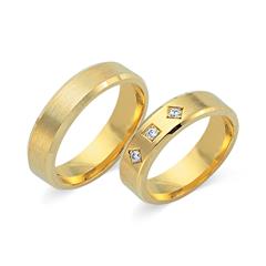 Unique Trouwringen 14 Karaat Geelgoud 3 Diamanten